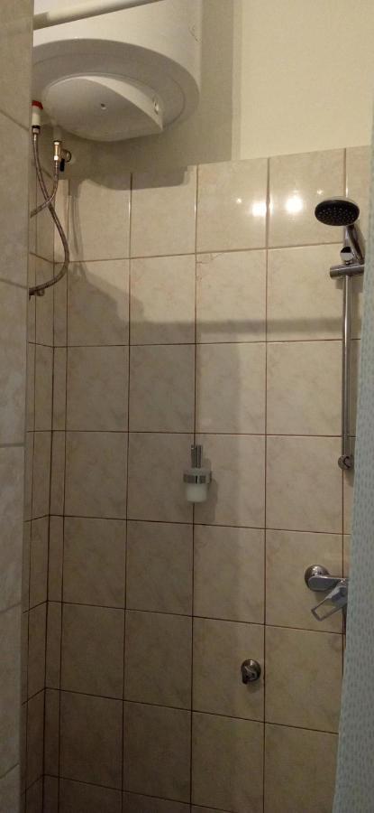 Duna Szecsi Apartman Budapest Luaran gambar